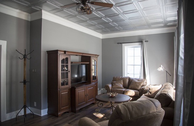 Remodeled historic home on quiet street!