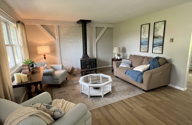 2023 Remodeled Modern 4BR Avon Home on Large Private Lot/Farm