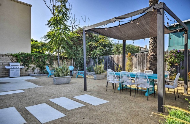 Umgestaltete Ventura Beach Home w / Yard & Feuerstelle