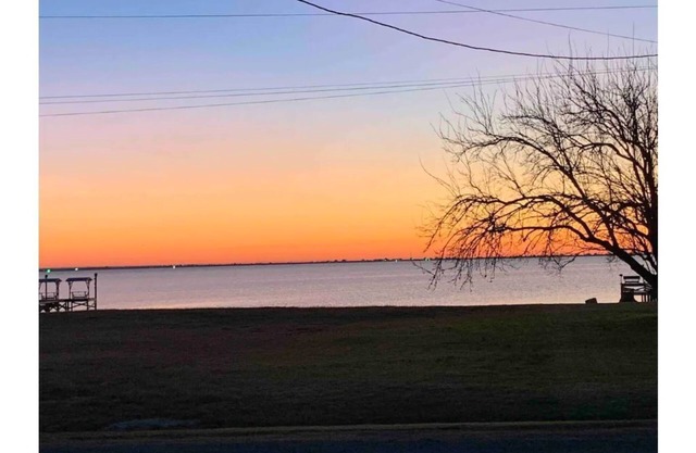 Remote Bay View Home near tranquil Carancahua Bay