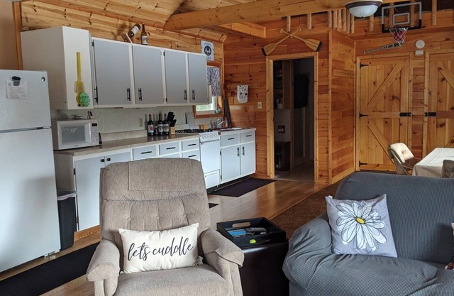 Remote cabin - quick access to all the U.P. has to offer.
