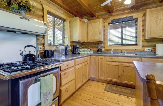 Remote Cedar City Cabin w/ Deck, Views, Fireplaces
