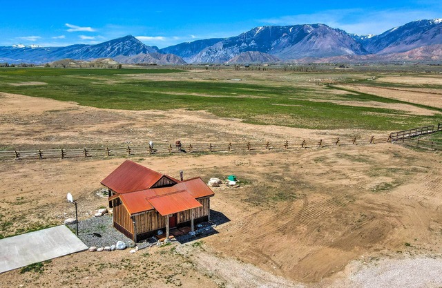 Remote Escape: Clark Home w/ Incredible View