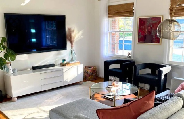 Renovated 1970’s Brick Rancher - 10 miles to the beach!