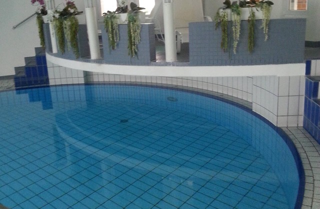 renoviert. 75 m². Hallenbad &Sauna. Strandkorb. Gebühr am 🐶Strand 🏖️ inbegriffen