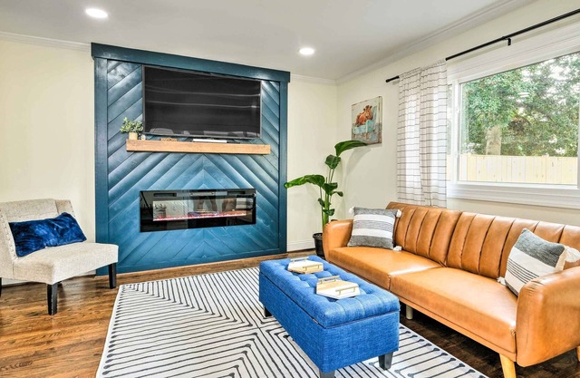 Renovated Alexandria Retreat Near Old Town