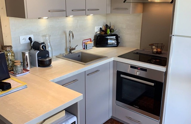 Renovated apartment in the center of the resort with a beautiful open view