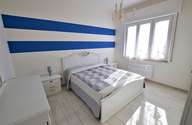 Renovierte Wohnung am Strand