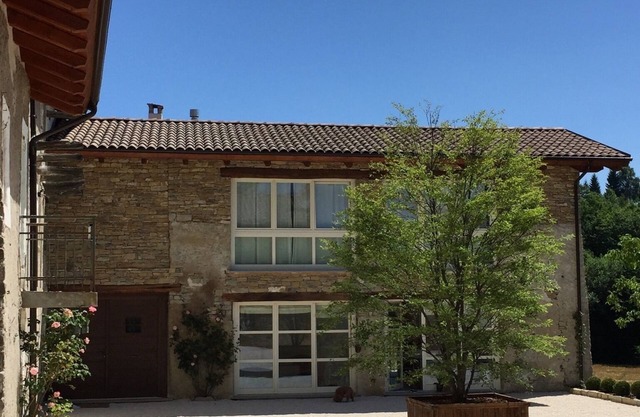 Neu renoviertes Bauernhaus in Piemont mit privatem Pool