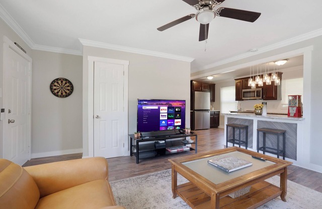 Renovated Gem Mins to Downtown Rock Hill