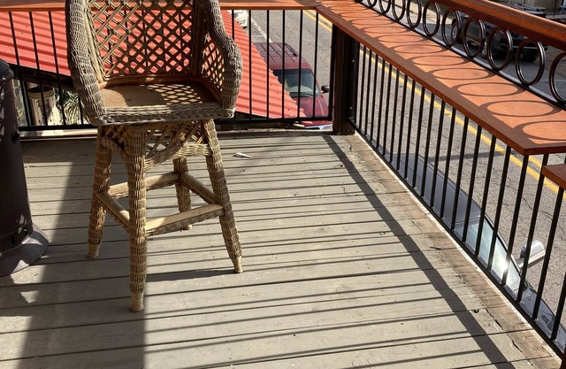 Renovated historical hotel. Now a full size condo with game room & balcony.