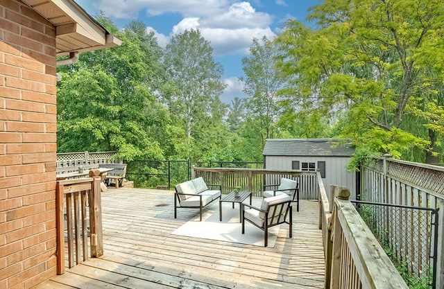 Renovated Home in Orchard Community Burlington, Ravine, 17 Minutes From Downtown