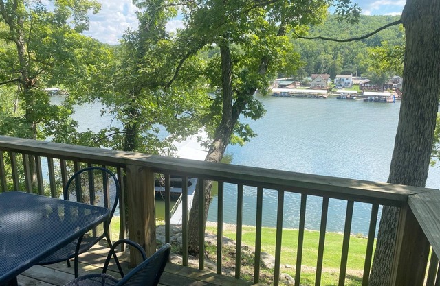 Renovated lakeside cabin with pool & resort amenities!