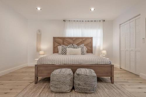 Renovated Largo Heated Pool Home