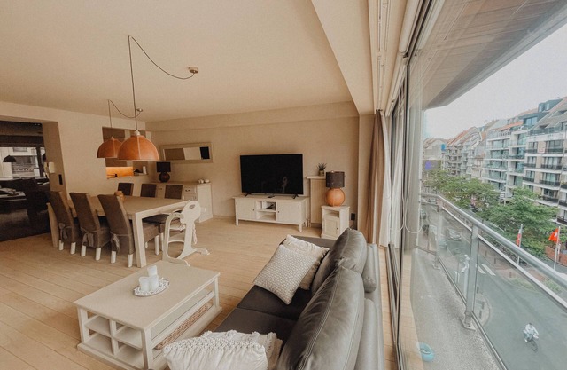 Atemberaubende Wohnung im Stadtzentrum 300m vom Strand