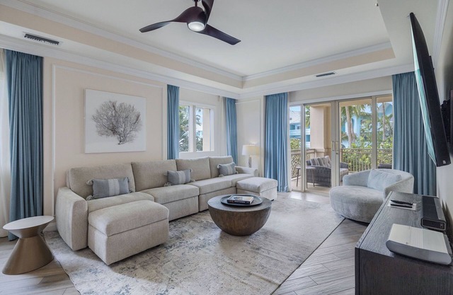 Das Hotel liegt im Ritz-Carlton, Grand Cayman