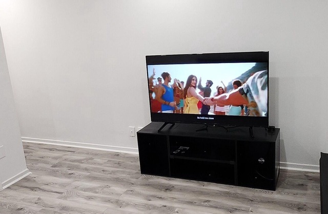 Renovated Private Home: Great Place to Explore MTL