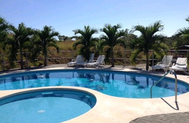 Mieten Sie Haus mit privatem Pool für Familienurlaub
