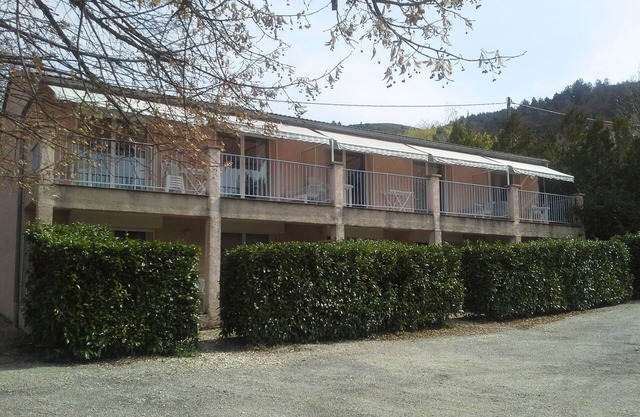 Vermietung von möblierten Apartments und Studios in ruhiger Südlage