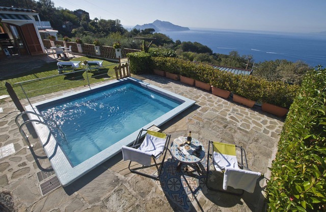 Rentals in Italy - Casa 2 Ulivi with sea view, private pool and rooftop solarium