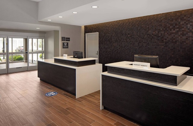 Residence Inn by Marriott Detroit Farmington Hills