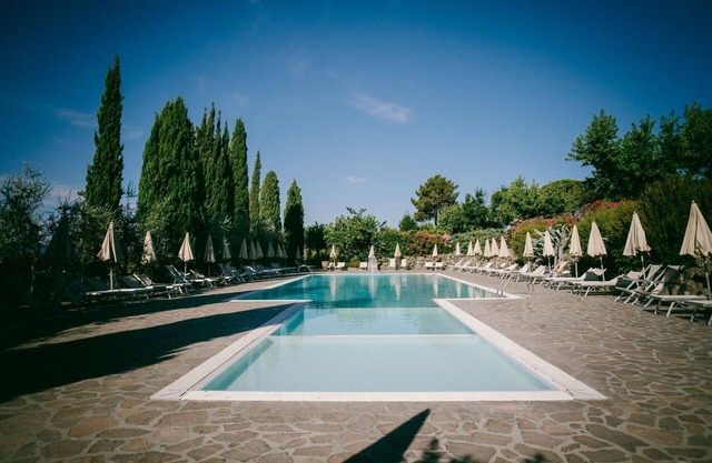 Residenz in San Donato Fronzano mit 2 Schlafzimmern 4 Schlafplätzen