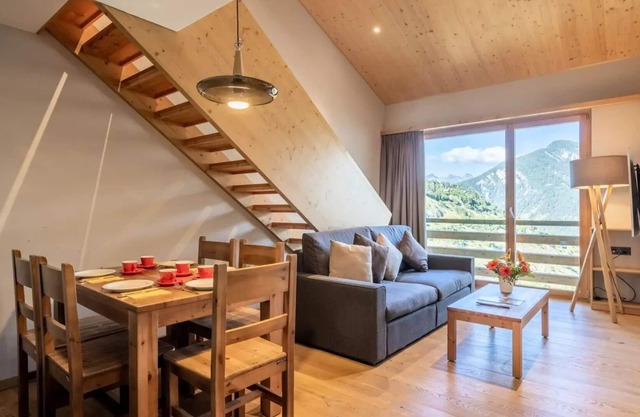 Residence SWISSPEAK Resorts Vercorin - 3 Room Duplex Apartment 5 People
