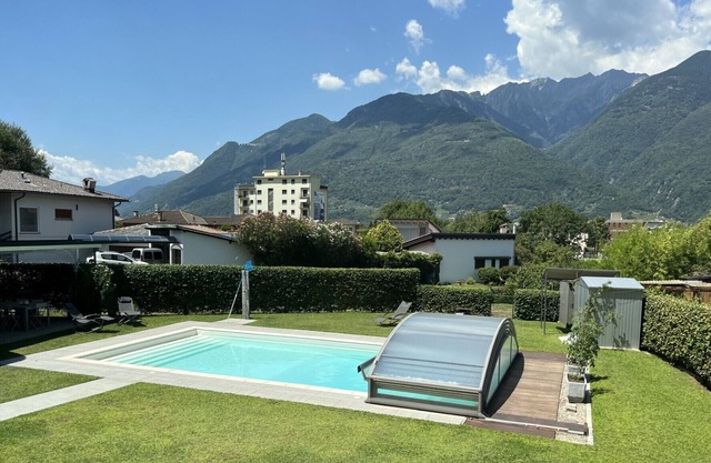 Residenza La Svolta - Salt Pool & Private Garden