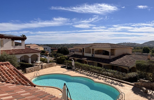 Limpiddu Residenz mit Pool - Hell, mit allem Komfort - Meer bei 1,2Km