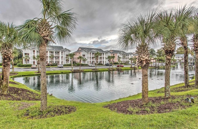 Resort Amenity Access Chic Myrtle Beach Condo!