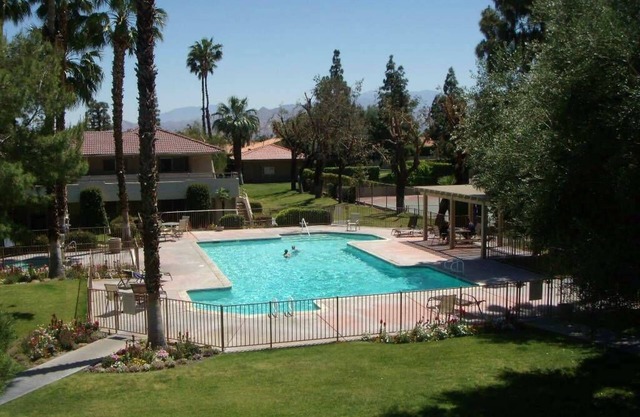 Perfekter Palm Springs Getaway. Schön renoviert. Kabel & WiFi!