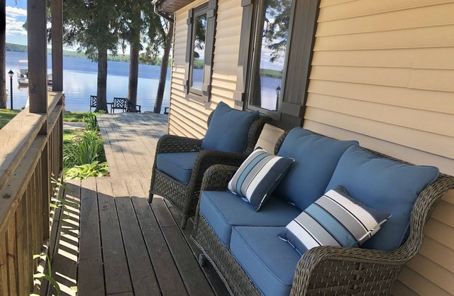 Resort Home on AuTrain Lake. Sand Beach, dock, boat rentals near Pictured Rocks