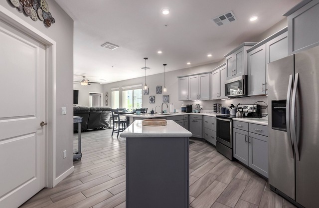 Resort Poolside! Private Patio! Peaceful The Cays Ocotillo with Amenities Galore!