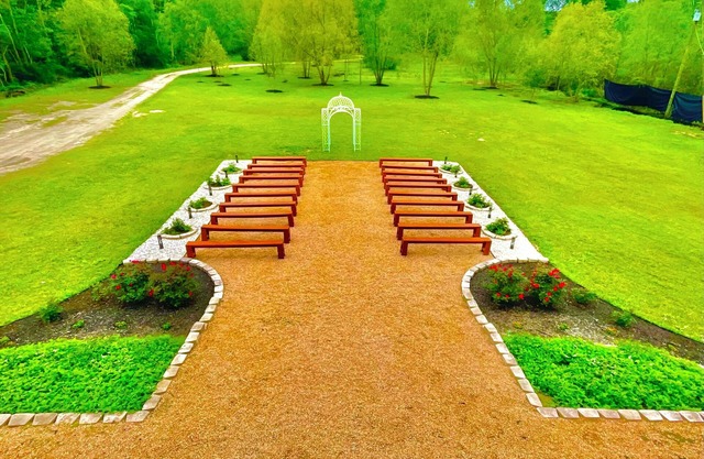 Resort Rosa #Wedding & Retreat Resort# 12 acres & 9BR+6BA & Sleep40 & Host200