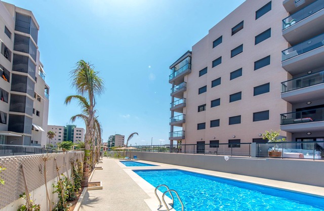 Resort Sorolla Playa de las Mil Palmeras