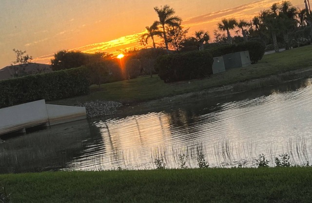 Resort Style 55+ Community! Includes golf cart and amazing sunset views!