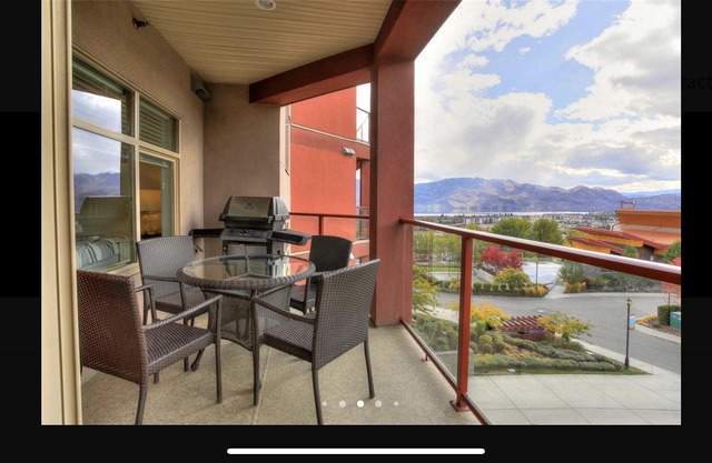 Resort Style Amenities With Pool & hot Tub, Minutes to Wineries and Golf