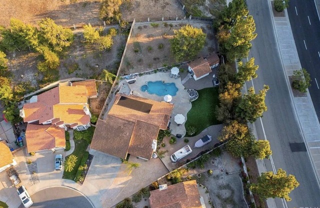 Resort Style Pool w/ Fruit Trees - 20 min from the beach!