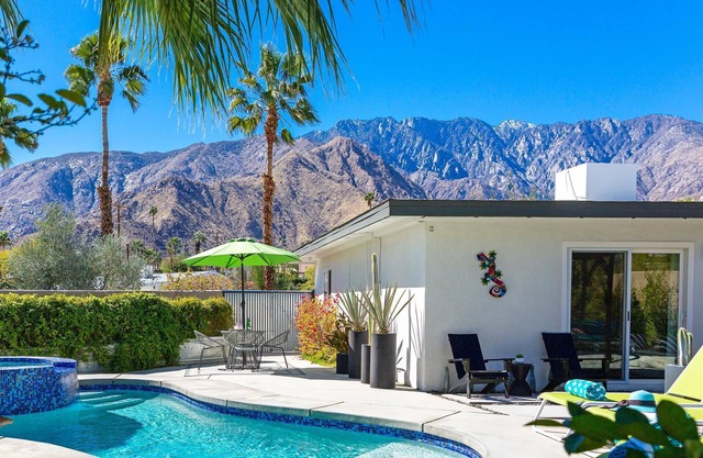 Resort Style Retreat in Palm Springs