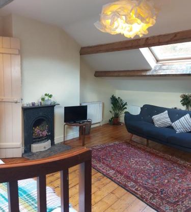 Restful room in riverside spot