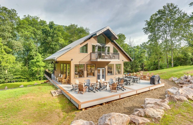 Resting Eagle Cabin w/Mtn Views in PA Wilds