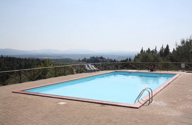 Renoviertes Bauernhaus im Herzen des Chianti mit Swimmingpool und Tennisplatz.