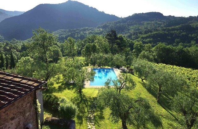 Schönes, renoviertes Bauernhaus mit eigenem Pool u. atemberaubendem Ausblick