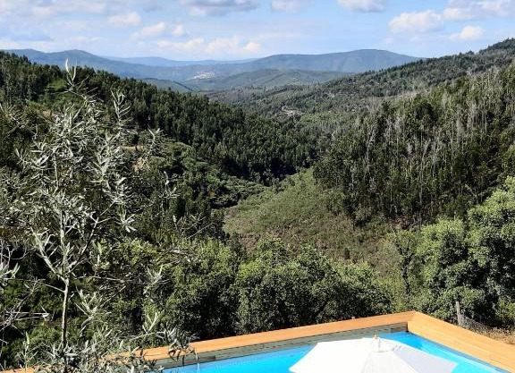 Retiro da Cava, piscina privada
