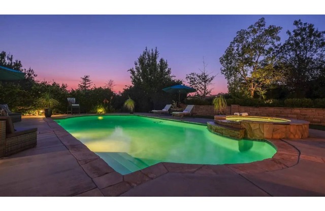 Retreat Like Experience in The Hills of Fallbrook!