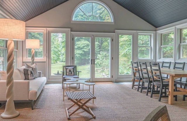 Rhinebeck Perfection - One Level w/ 2 Living Areas
