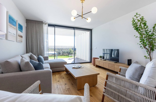 Ria View - Luxo a Beira Mar