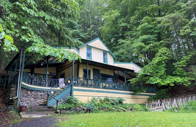 Rice Cottage,Cayuga Lake,NY,rustic,historic,stone beach, fish, birds,sustainable