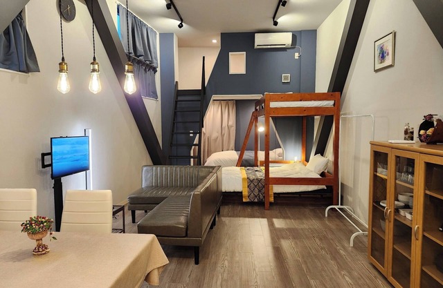 Right in front of the bus stop Excellent access f / Ota-ku Tokyo