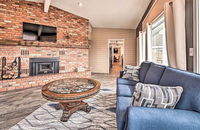 NEW! Rimrock Home w/ Yard, Walk to Lake Montezuma